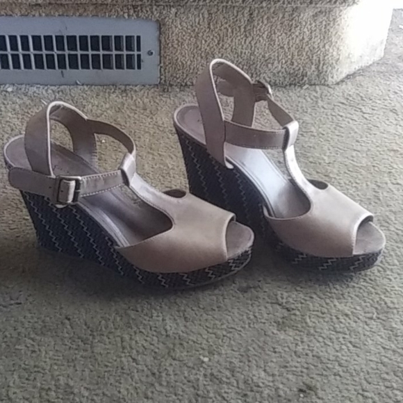 Women's heels - Picture 1 of 1